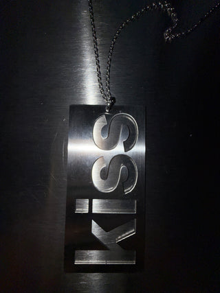 KISS CHAIN