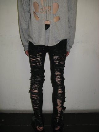DISTRESSED SKINNY JEANS