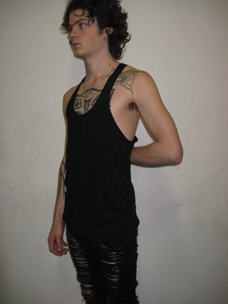 FRINGED DEEP NECK TANK TOP