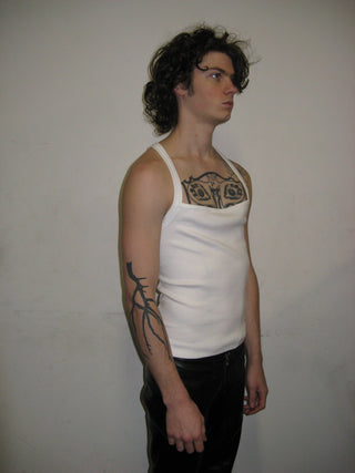 CAMISETA SIN MANGAS MiC