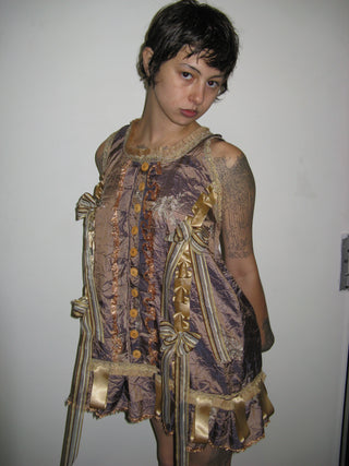 VICTORIAN DRESS WITH SHORT