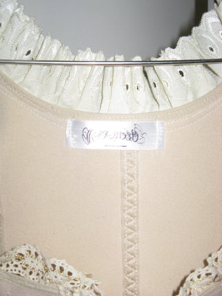REFORMED ANTIQUE SASH