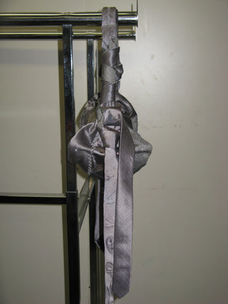 TIE BAG