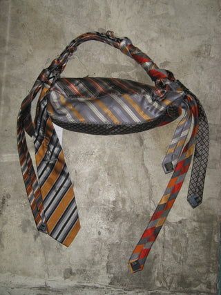 TIE BAG