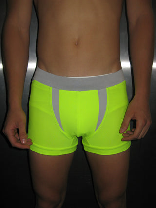 OFFSET MICRO SHORT
