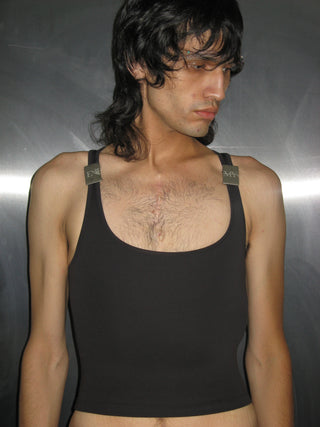 EOS BUCKLE SLEEVELESS TOP