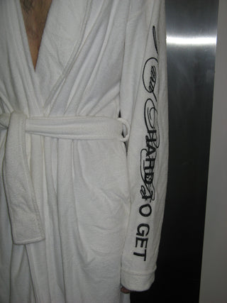 HARD TO GET THIGH CLASSIC TOWELLING ROBE
