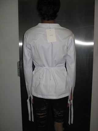 CAMISA JERSEY CON OJILLOS