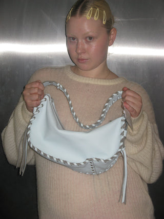 I NEED A BAG