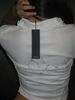 STRESSED MUSICIAN SLIM COLLAR T SHIRT