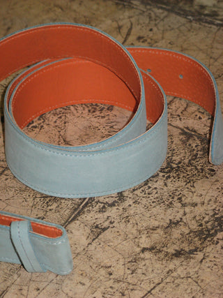 REVERSIBLE BELT