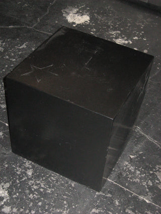 STAR STOOL BLACK