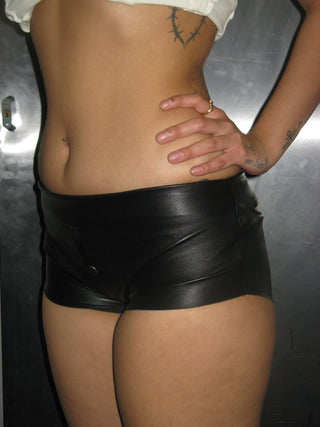 RELATION LEATHER TRUNKS