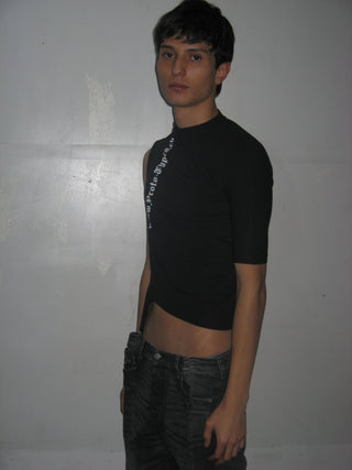 SIDEWAYS T-SHIRT