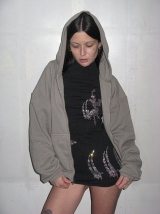 CUT UP SHOULDER HOODIE