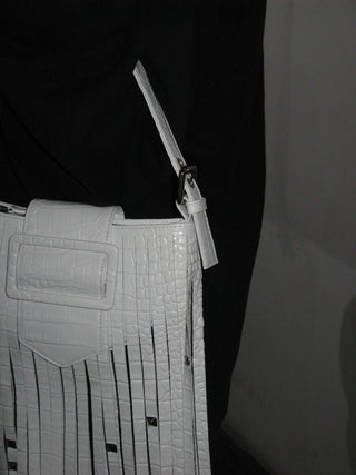 WHITE MINI FRINGE PURSE
