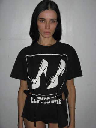 ALL EYES ON ME BELTED T SHIRT