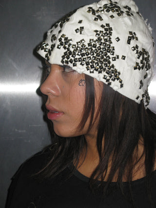 STUDDED BEANIE