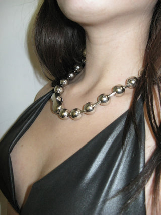 BIG BALL NECKLACE