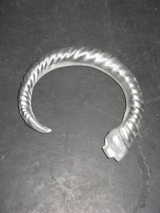 HORN NECKLACE