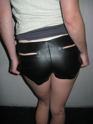 RELATION LEATHER TRUNKS