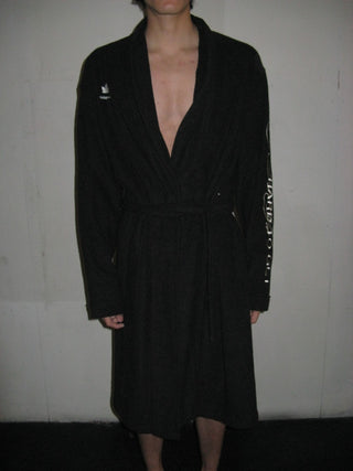 HARD TO GET THIGH CLASSIC TOWELLING ROBE