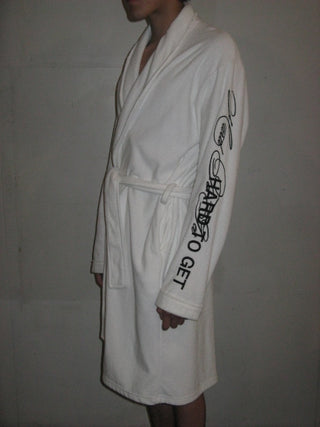 HARD TO GET THIGH CLASSIC TOWELLING ROBE